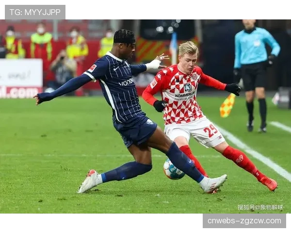 拜仁慕尼黑4-0大胜达姆施塔特,净胜球优势登顶 拜仁慕尼黑4-0大胜达姆施塔特,净胜球优势登顶